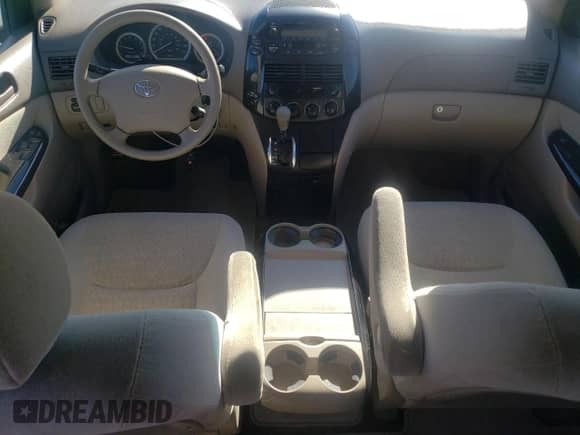 2005 Toyota Sienna LE с VIN 5TDZA23CX5S297630, выставлен на аукционе Copart как лот 89806975 с пробегом 188 549 миль миль и Списание • Salvage title. История ставок и продаж доступна на DreamBid. Изображение 8.