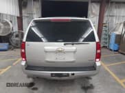 ✅ 2007 Chevrolet Suburban LT • VIN: 3GNFC16097G160454 • Lot: 43723778. Listed on IAAI with Not provided. Free auction sales archive from the USA and detailed vehicle history report at DreamBid. Image 16.