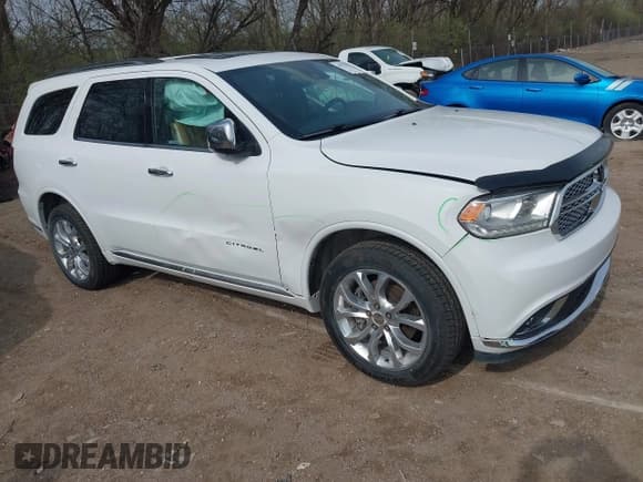 ✅ 2016 Dodge Durango Citadel • VIN: 1C4RDJEGXGC331569 • Лот: 41933753. Опубликован ранее на IAAI с пробегом 131 420 миль. Бесплатный доступ к архиву аукционных продаж из США и подробный отчёт об истории автомобиля на DreamBid. Изображение 1.