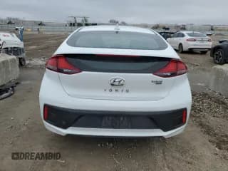 ✅ 2020 Hyundai Ioniq Blue • VIN: KMHC65LC5LU242595 • Lot: 86834314. Wystawiony na Copart z przebiegiem Nie podano. Bezpłatny archiwum sprzedaży aukcyjnych z USA i szczegółowy raport historii pojazdu na DreamBid. Zdjęcie 6.