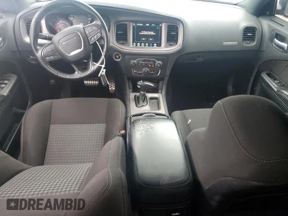 ✅ 2023 Dodge Charger GT • VIN: 2C3CDXHG3PH560200 • Lot: 84631625. Wystawiony na Copart z przebiegiem 98 952 mil. Bezpłatny archiwum sprzedaży aukcyjnych z USA i szczegółowy raport historii pojazdu na DreamBid. Zdjęcie 8.