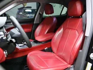 ✅ 2021 Mercedes-Benz G 63 AMG • VIN: W1NYC7HJ8MX395051 • Lot: 91111325. Wystawiony na Copart z przebiegiem 50 323 mil. Bezpłatny archiwum sprzedaży aukcyjnych z USA i szczegółowy raport historii pojazdu na DreamBid. Zdjęcie 5.