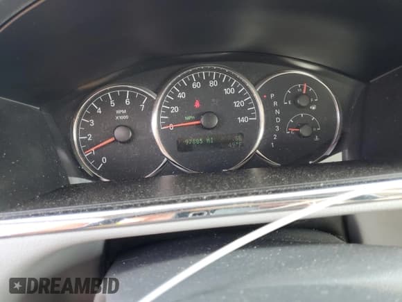 ✅ 2007 Buick LaCrosse CX • VIN: 2G4WC582471217856 • Lot: 82226315. Listed on Copart with 97,885 mi. Free auction sales archive from the USA and detailed vehicle history report at DreamBid. Image 9.