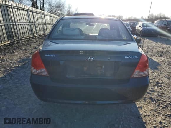 2004 Hyundai Elantra GLS с VIN KMHDN46D24U896431, выставлен на аукционе Copart как лот 84545294 с пробегом 105 677 миль миль и Списание • Salvage title. История ставок и продаж доступна на DreamBid. Изображение 6.