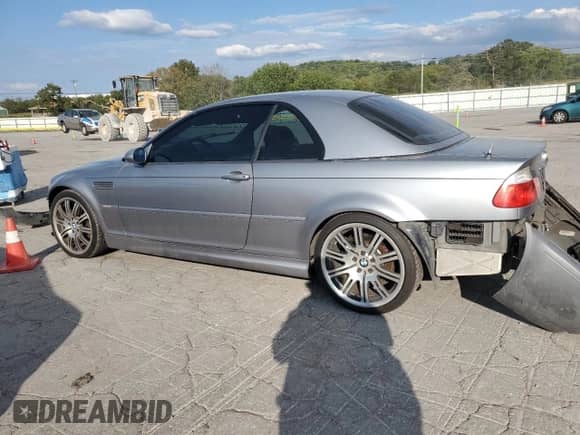 2005 BMW 3 Series M3 z VIN WBSBR93425PK08714, wystawiony jako Copart lot #84357285 z przebiegiem 170 653 mil mil oraz Czysty tytuł • Clean title. Historia ofert i sprzedaży dostępna na DreamBid. Obrazek 2.