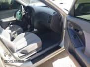✅ 2006 Hyundai Elantra GLS • VIN: KMHDN46D06U229411 • Lot: 41828932. Wystawiony na IAAI z przebiegiem 48 455 mil. Bezpłatny archiwum sprzedaży aukcyjnych z USA i szczegółowy raport historii pojazdu na DreamBid. Zdjęcie 5.