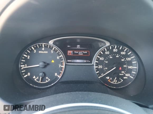 ✅ 2018 Nissan Altima SR • VIN: 1N4AL3AP2JC177695 • Лот: 92292765. Опубликован ранее на Copart с пробегом 95 937 миль. Бесплатный доступ к архиву аукционных продаж из США и подробный отчёт об истории автомобиля на DreamBid. Изображение 9.