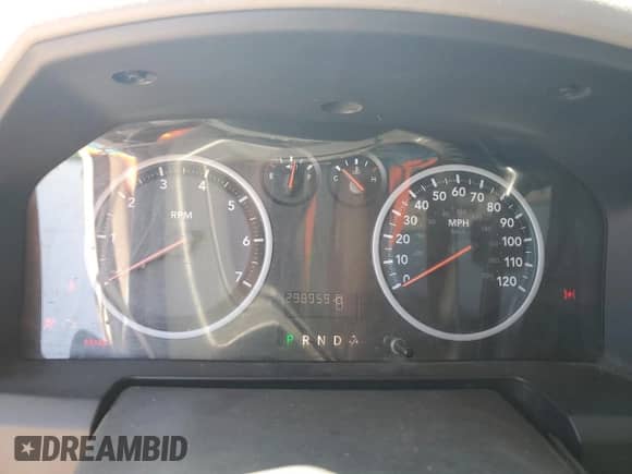 2009 Dodge 1500 Sport с VIN 1D3HB13T69J528522, выставлен на аукционе Copart как лот 54066225 с пробегом 298 959 миль миль и Списание • Salvage title. История ставок и продаж доступна на DreamBid. Изображение 9.