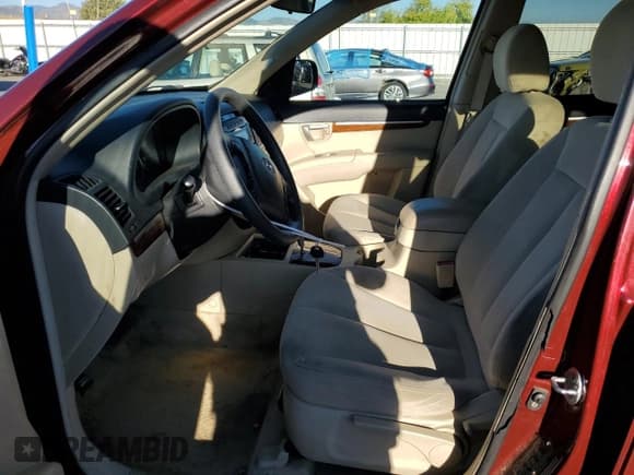 ✅ 2009 Hyundai Santa Fe GLS • VIN: 5NMSG73D99H282602 • Lot: 74215924. Listed on Copart with 133,974 mi. Free auction sales archive from the USA and detailed vehicle history report at DreamBid. Image 7.