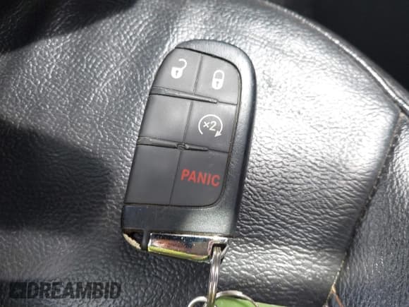 ✅ 2021 Jeep Compass Limited • VIN: 3C4NJCCB9MT573621 • Lot: 42233718. Listed on IAAI with 55,970 mi. Free auction sales archive from the USA and detailed vehicle history report at DreamBid. Image 11.