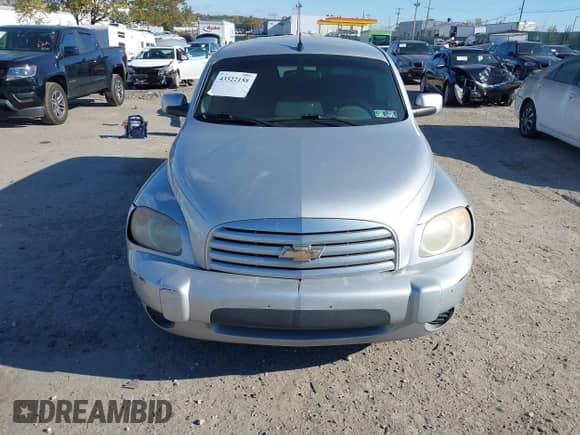 2011 Chevrolet HHR 1LT with VIN 3GNBABFWXBS513501, listed as a IAAI auction lot 43522158 with 172,373 mi miles and . Bid and sale history available at DreamBid. Image 6.