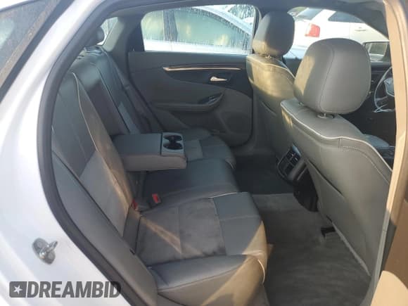 ✅ 2015 Chevrolet Impala LT • VIN: 2G1125S34F9151689 • Лот: 67124394. Опубликован ранее на Copart с пробегом 126 392 миль. Бесплатный доступ к архиву аукционных продаж из США и подробный отчёт об истории автомобиля на DreamBid. Изображение 10.