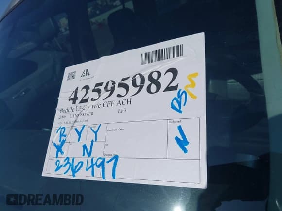 ✅ 2006 Land Rover LR3 SE • VIN: SALAE25406A403064 • Lot: 42595982. Listed on IAAI with 236,497 mi. Free auction sales archive from the USA and detailed vehicle history report at DreamBid. Image 12.