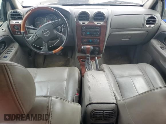 ✅ 2007 GMC Envoy Denali • VIN: 1GKET63M072240182 • Lot: 85186765. Listed on Copart with 210,752 mi. Free auction sales archive from the USA and detailed vehicle history report at DreamBid. Image 8.