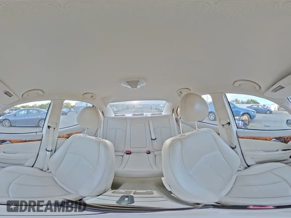 ✅ 2004 Mercedes-Benz E 320 • VIN: WDBUF82J14X164468 • Лот: 81910865. Опубликован ранее на Copart с пробегом 151 600 миль. Бесплатный доступ к архиву аукционных продаж из США и подробный отчёт об истории автомобиля на DreamBid. Изображение 14.