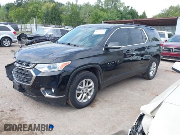 ✅ 2020 Chevrolet Traverse LT Cloth • VIN: 1GNERGKW7LJ294492 • Lot: 43209730. Wystawiony na IAAI z przebiegiem 81 921 mil. Bezpłatny archiwum sprzedaży aukcyjnych z USA i szczegółowy raport historii pojazdu na DreamBid. Zdjęcie 18.