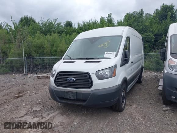 ✅ 2018 Ford Transit Cargo • VIN: 1FTYR2CG8JKB24665 • Lot: 42858340. Listed on IAAI with 30,734 mi. Free auction sales archive from the USA and detailed vehicle history report at DreamBid. Image 13.
