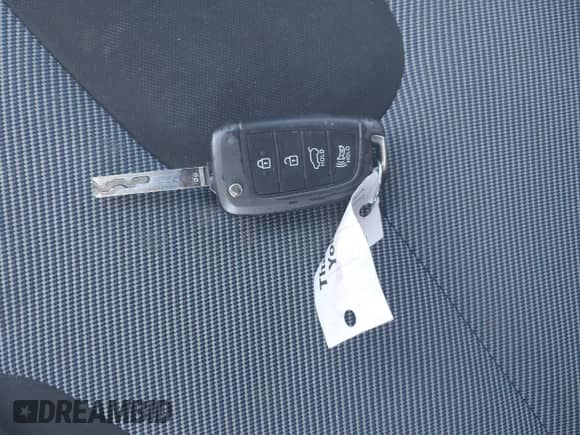 2019 Hyundai Veloster Premium with VIN KMHTG6AFXKU018415, listed as a IAAI auction lot 41575175 with 71,978 mi miles and . Bid and sale history available at DreamBid. Image 11.