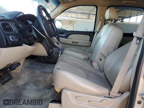 ✅ 2007 Chevrolet Avalanche 2LT • VIN: 3GNEC12J07G203413 • Lot: 66300185. Listed on Copart with 201,063 mi. Free auction sales archive from the USA and detailed vehicle history report at DreamBid. Image 7.