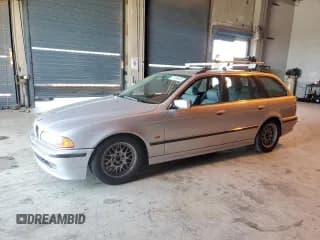 ✅ 1999 BMW 5 Series 528i • VIN: WBADP6340XBV62331 • Lot: 70134435. Listed on Copart with 71,649 mi. Free auction sales archive from the USA and detailed vehicle history report at DreamBid. Image 1.