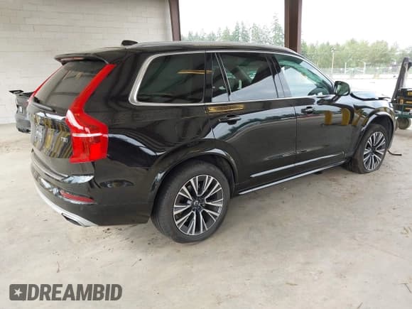 ✅ 2020 Volvo XC90 Momentum • VIN: YV4102PK9L1544726 • Lot: 43184328. Wystawiony na IAAI z przebiegiem 111 903 mil. Bezpłatny archiwum sprzedaży aukcyjnych z USA i szczegółowy raport historii pojazdu na DreamBid. Zdjęcie 4.