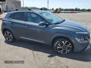 ✅ 2022 Hyundai Kona Limited • VIN: KM8K5CA36NU823581 • Лот: 66011574. Опубликован ранее на Copart с пробегом 39 233 миль. Бесплатный доступ к архиву аукционных продаж из США и подробный отчёт об истории автомобиля на DreamBid. Изображение 4.