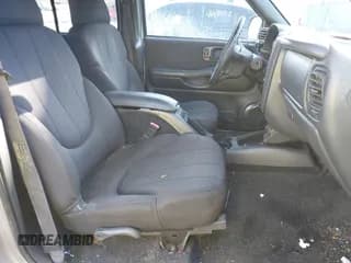 ✅ 2004 Chevrolet S-10 LS • VIN: 1GCDT13X64K122024 • Лот: 41644817. Опубликован ранее на IAAI с пробегом Не указан. Бесплатный доступ к архиву аукционных продаж из США и подробный отчёт об истории автомобиля на DreamBid. Изображение 5.