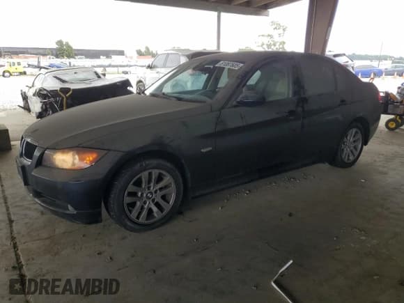 ✅ 2007 BMW 3 Series 328i • VIN: WBAVC53597FZ72248 • Lot: 61087605. Listed on Copart with 77,495 mi. Free auction sales archive from the USA and detailed vehicle history report at DreamBid. Image 1.