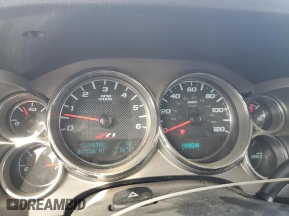 ✅ 2011 Chevrolet Silverado 1500 LT • VIN: 3GCPKSE36BG170336 • Lot: 65060675. Listed on Copart with 203,526 mi. Free auction sales archive from the USA and detailed vehicle history report at DreamBid. Image 9.