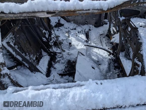 ✅ 2021 Volkswagen Tiguan S • VIN: 3VV0B7AX2MM067590 • Лот: 49818015. Опубликован ранее на Copart с пробегом Не указан. Бесплатный доступ к архиву аукционных продаж из США и подробный отчёт об истории автомобиля на DreamBid. Изображение 12.