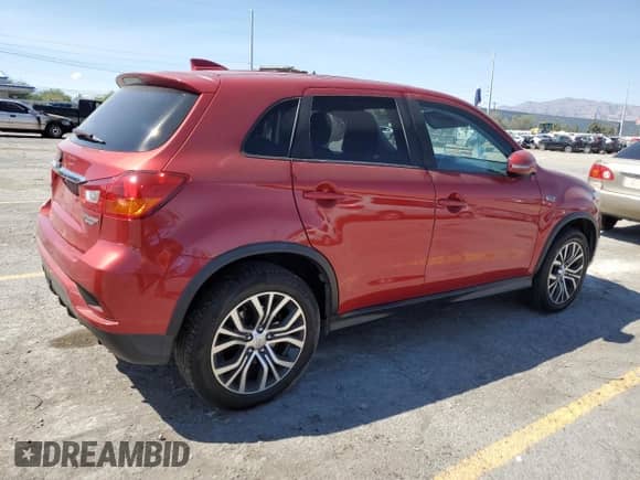 2018 Mitsubishi Outlander ES with VIN JA4AR3AU4JZ006856, listed as a Copart auction lot 80387275 with 105,788 mi miles and Salvage title. Bid and sale history available at DreamBid. Image 3.