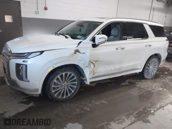 ✅ 2023 Hyundai Palisade Calligraphy • VIN: KM8R7DGE6PU565833 • Лот: 41363136. Опубликован ранее на IAAI с пробегом 16 435 миль. Бесплатный доступ к архиву аукционных продаж из США и подробный отчёт об истории автомобиля на DreamBid. Изображение 2.