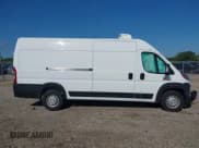 ✅ 2022 Ram ProMaster Cargo • VIN: 3C6MRVJG0NE137266 • Lot: 43007768. Wystawiony na IAAI z przebiegiem 111 178 mil. Bezpłatny archiwum sprzedaży aukcyjnych z USA i szczegółowy raport historii pojazdu na DreamBid. Zdjęcie 13.
