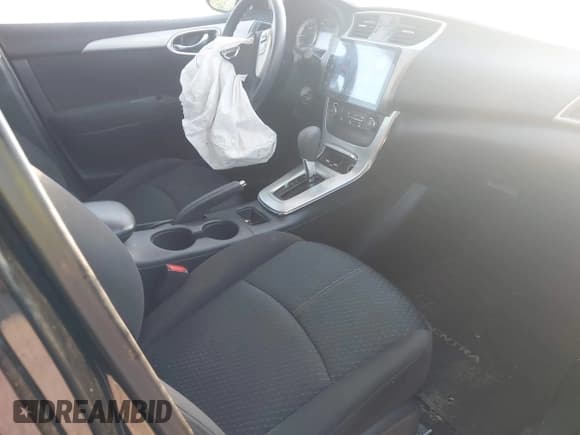 ✅ 2014 Nissan Sentra S • VIN: 3N1AB7AP9EY296073 • Lot: 42825560. Listed on IAAI with 66,136 mi. Free auction sales archive from the USA and detailed vehicle history report at DreamBid. Image 5.