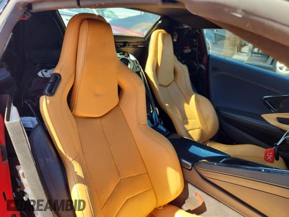 ✅ 2022 Chevrolet Corvette 2LT • VIN: 1G1YB3D47N5121493 • Лот: 70452345. Опубликован ранее на Copart с пробегом 26 113 миль. Бесплатный доступ к архиву аукционных продаж из США и подробный отчёт об истории автомобиля на DreamBid. Изображение 10.