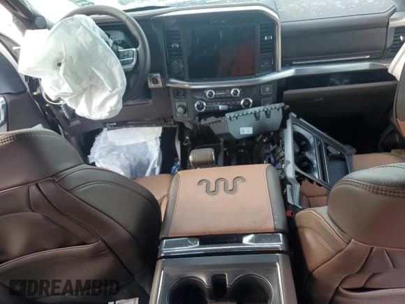 ✅ 2025 Ford F-150 King Ranch • VIN: 1FTFW6LD3SFA93901 • Лот: 81640685. Опубликован ранее на Copart с пробегом Не указан. Бесплатный доступ к архиву аукционных продаж из США и подробный отчёт об истории автомобиля на DreamBid. Изображение 8.