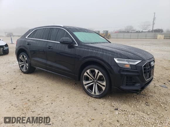 ✅ 2020 Audi Q8 Premium Plus • VIN: WA1BVAF10LD000667 • Лот: 43176355. Опубликован ранее на Copart с пробегом 71 253 миль. Бесплатный доступ к архиву аукционных продаж из США и подробный отчёт об истории автомобиля на DreamBid. Изображение 4.