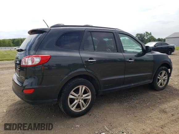 ✅ 2011 Hyundai Santa Fe Limited • VIN: 5XYZK3AB1BG087844 • Lot: 66392555. Listed on Copart with 258,158 mi. Free auction sales archive from the USA and detailed vehicle history report at DreamBid. Image 3.