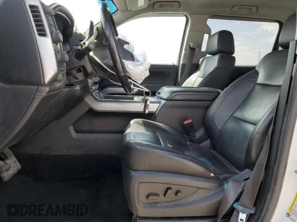 ✅ 2015 Chevrolet Silverado 3500HD LTZ • VIN: 1GC4K0E89FF135364 • Lot: 67867825. Listed on Copart with 164,824 mi. Free auction sales archive from the USA and detailed vehicle history report at DreamBid. Image 7.