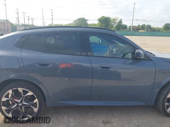 ✅ 2025 BMW X2 xDrive28i • VIN: WBX63GM03S5228071 • Lot: 42744449. Listed on IAAI with 3,242 mi. Free auction sales archive from the USA and detailed vehicle history report at DreamBid. Image 14.