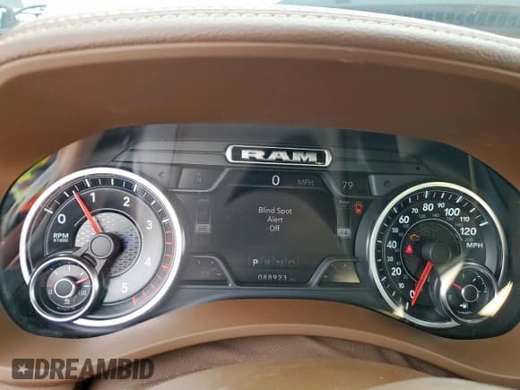 ✅ 2020 Ram 2500 Laramie • VIN: 3C6UR5KL9LG111522 • Лот: 60435985. Опубликован ранее на Copart с пробегом 88 923 миль. Бесплатный доступ к архиву аукционных продаж из США и подробный отчёт об истории автомобиля на DreamBid. Изображение 9.