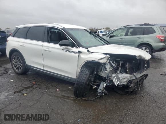 ✅ 2020 Lincoln Corsair Standard • VIN: 5LMCJ1D91LUL26405 • Лот: 86175165. Опубликован ранее на Copart с пробегом Не указан. Бесплатный доступ к архиву аукционных продаж из США и подробный отчёт об истории автомобиля на DreamBid. Изображение 4.