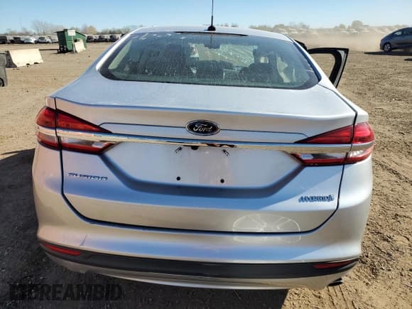 ✅ 2018 Ford Fusion S • VIN: 3FA6P0UU3JR273685 • Lot: 91194015. Listed on Copart with 87,452 mi. Free auction sales archive from the USA and detailed vehicle history report at DreamBid. Image 6.