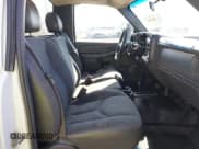 ✅ 2007 Chevrolet Silverado 2500HD • VIN: 1GBHK24U87E156598 • Лот: 40011047. Опубликован ранее на IAAI с пробегом 329 806 миль. Бесплатный доступ к архиву аукционных продаж из США и подробный отчёт об истории автомобиля на DreamBid. Изображение 8.