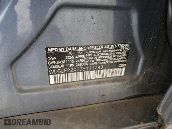 ✅ 2007 Mercedes-Benz E 320 • VIN: WDBUF22X37B111788 • Lot: 44535035. Wystawiony na Copart z przebiegiem 227 593 mil. Bezpłatny archiwum sprzedaży aukcyjnych z USA i szczegółowy raport historii pojazdu na DreamBid. Zdjęcie 12.