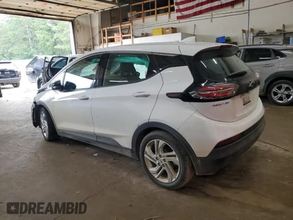 ✅ 2023 Chevrolet Bolt EV 1LT • VIN: 1G1FW6S06P4187362 • Лот: 69634825. Опубликован ранее на Copart с пробегом 25 981 миль. Бесплатный доступ к архиву аукционных продаж из США и подробный отчёт об истории автомобиля на DreamBid. Изображение 2.