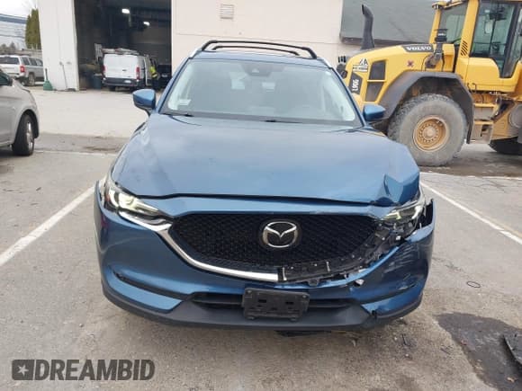 ✅ 2017 Mazda CX-5 Grand Touring • VIN: JM3KFBDL7H0141870 • Lot: 43597912. Wystawiony na IAAI z przebiegiem 105 742 mil. Bezpłatny archiwum sprzedaży aukcyjnych z USA i szczegółowy raport historii pojazdu na DreamBid. Zdjęcie 12.