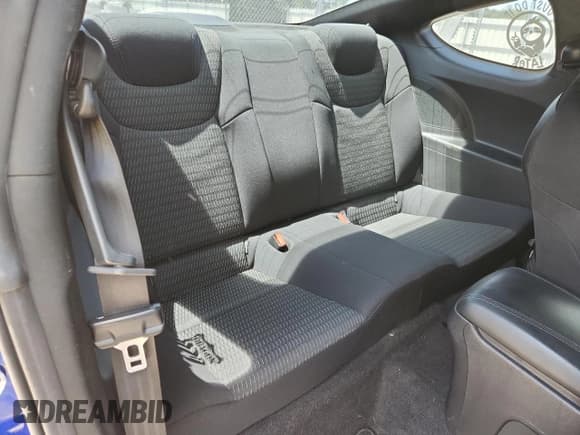 ✅ 2013 Hyundai Genesis Coupe 2.0T • VIN: KMHHT6KD9DU085668 • Lot: 69775745. Listed on Copart with 84,672 mi. Free auction sales archive from the USA and detailed vehicle history report at DreamBid. Image 10.