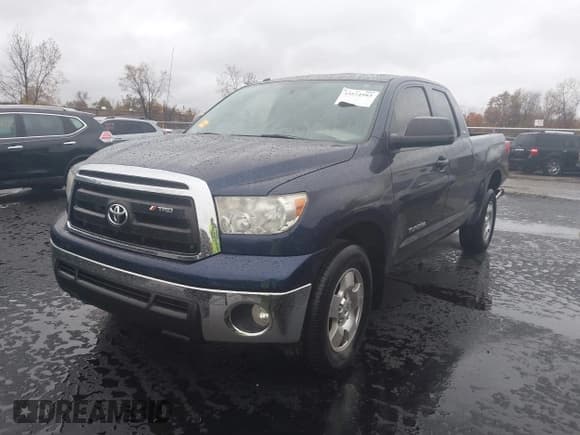 ✅ 2012 Toyota Tundra • VIN: 5TFRM5F15CX039171 • Лот: 43574983. Опубликован ранее на IAAI с пробегом 117 496 миль. Бесплатный доступ к архиву аукционных продаж из США и подробный отчёт об истории автомобиля на DreamBid. Изображение 2.