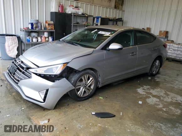 ✅ 2020 Hyundai Elantra SEL • VIN: 5NPD84LF9LH627899 • Lot: 84170625. Listed on Copart with 152,280 mi. Free auction sales archive from the USA and detailed vehicle history report at DreamBid. Image 1.